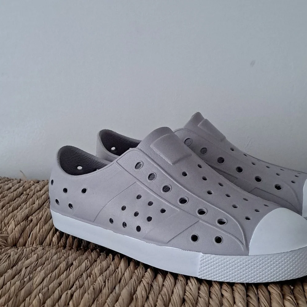 ●new ●slides